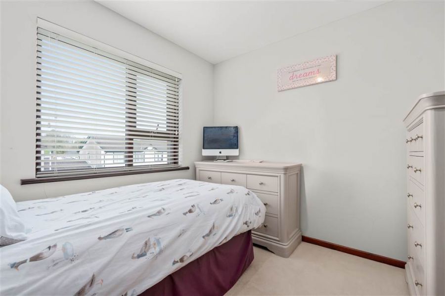 21 Bamber Park