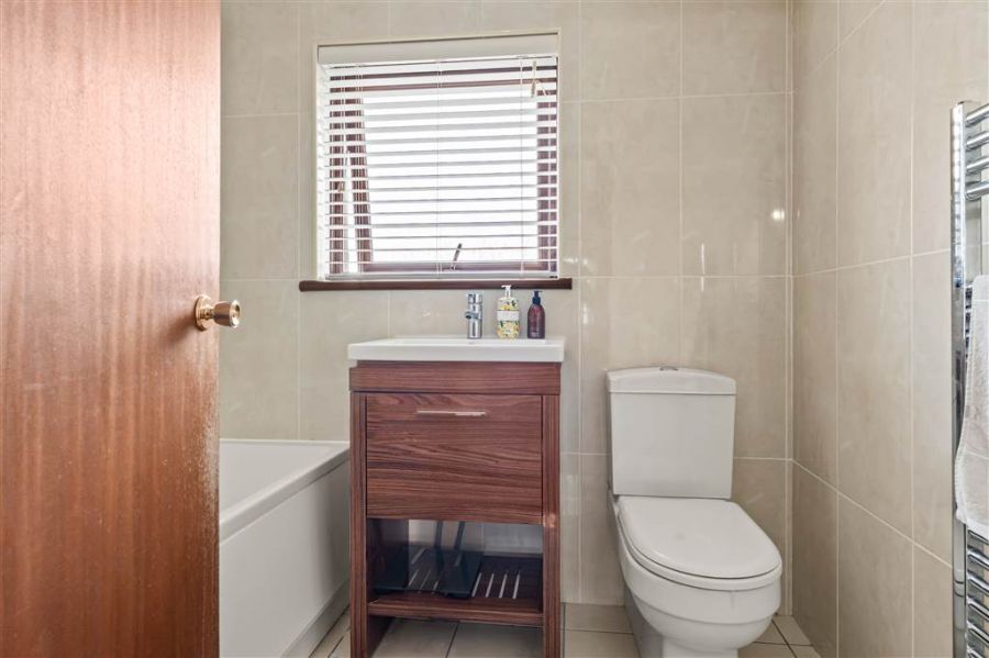 21 Bamber Park