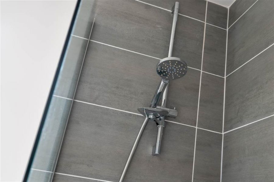 18 Foxton Wood Avenue