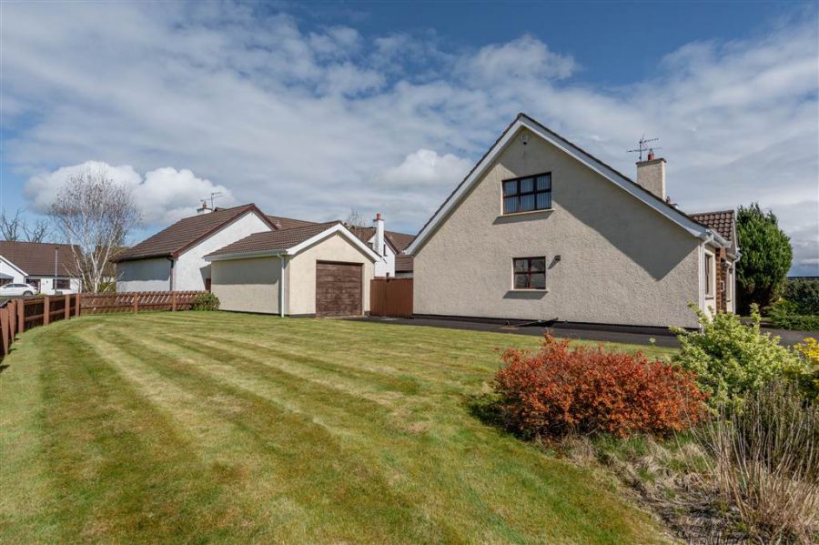 11 Glenburn Park