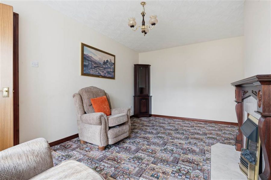 11 Glenburn Park