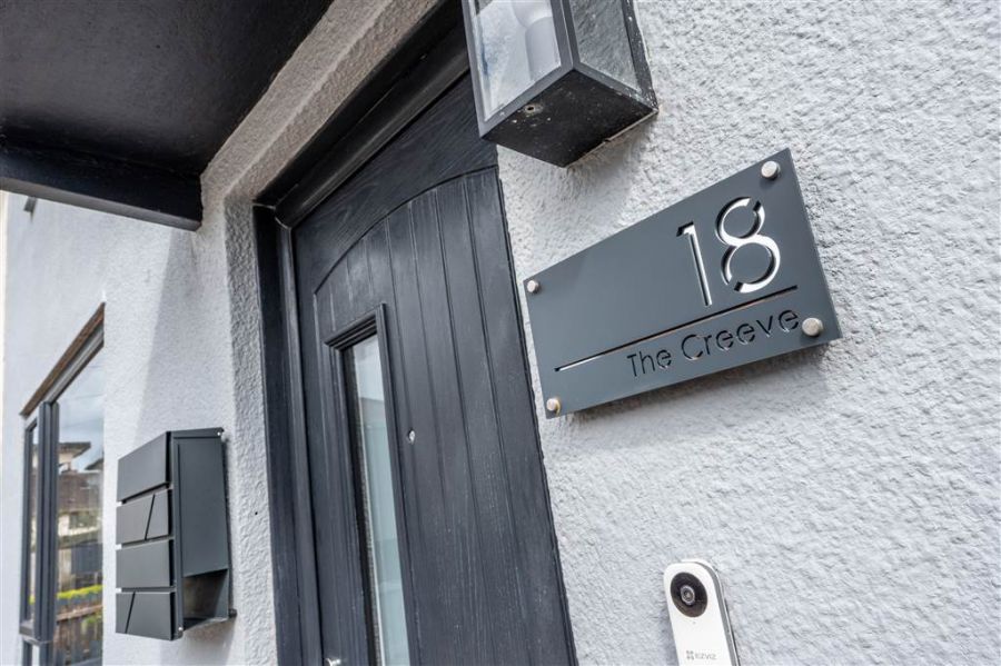 18 The Creeve