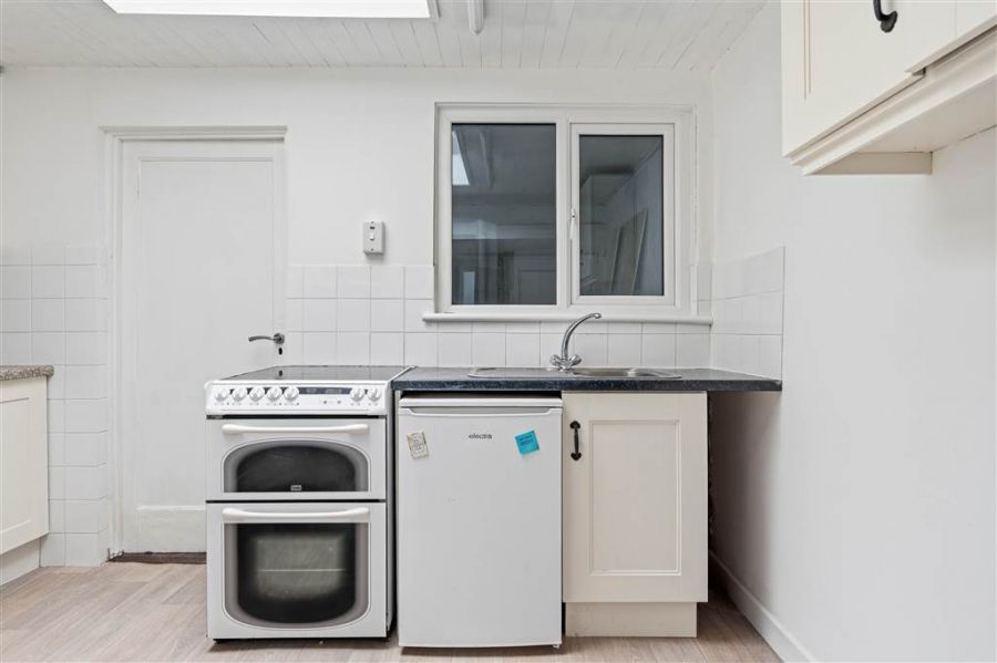 6 Prospect Place