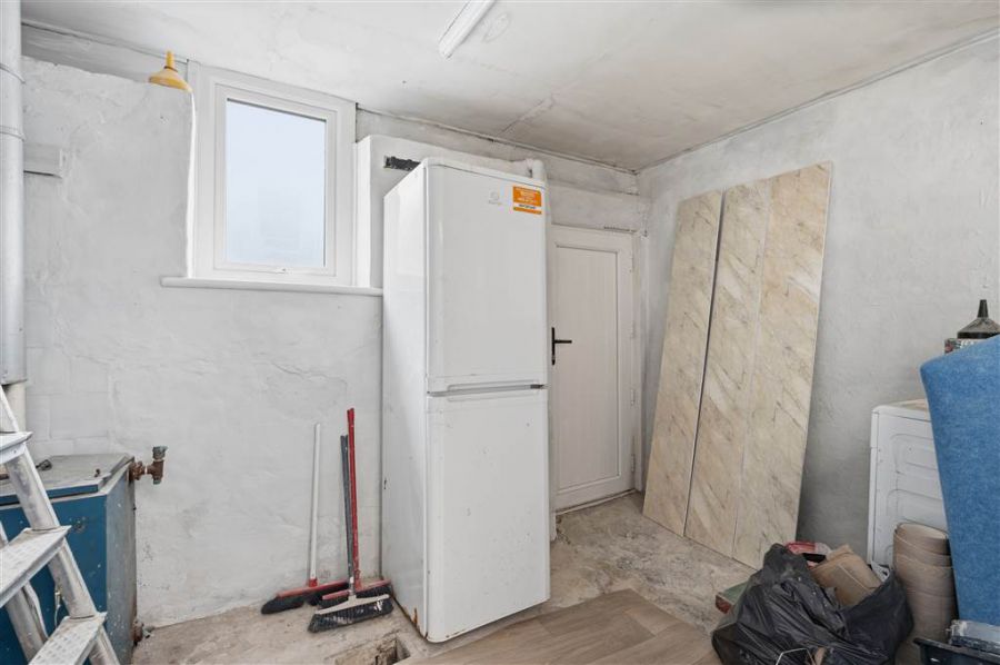 6 Prospect Place