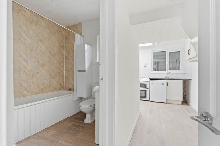 6 Prospect Place