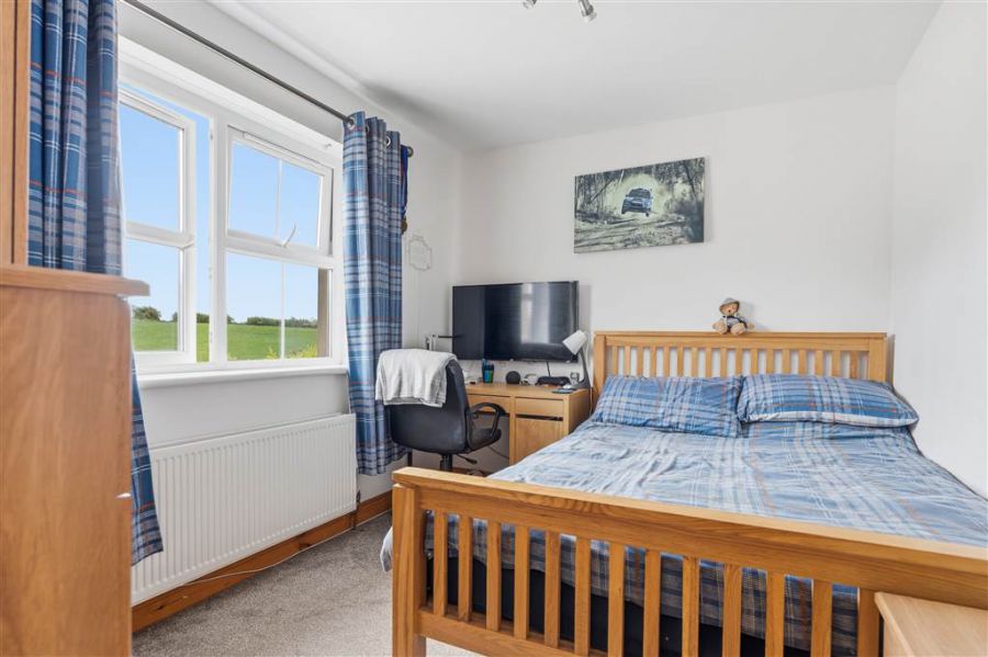 6 Grangefield