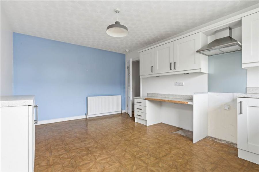5 Trench Court