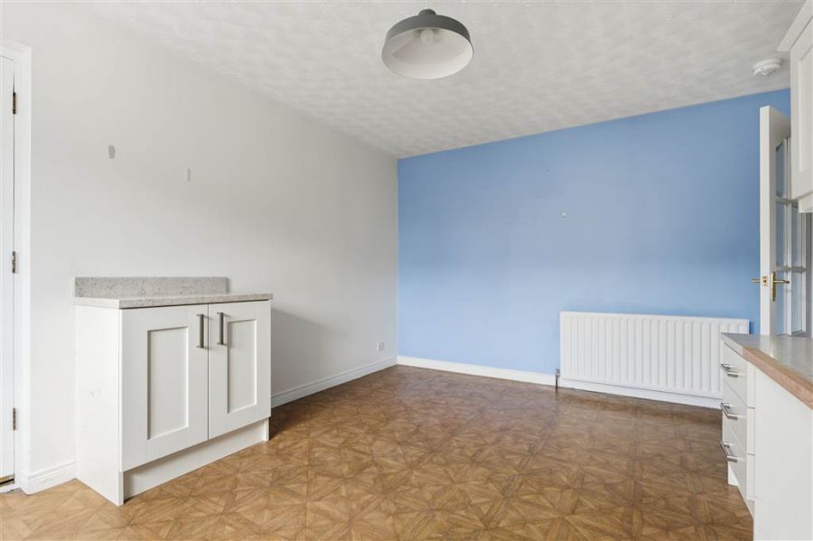 5 Trench Court