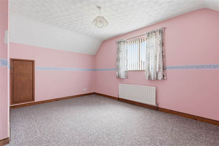 5 Trench Court