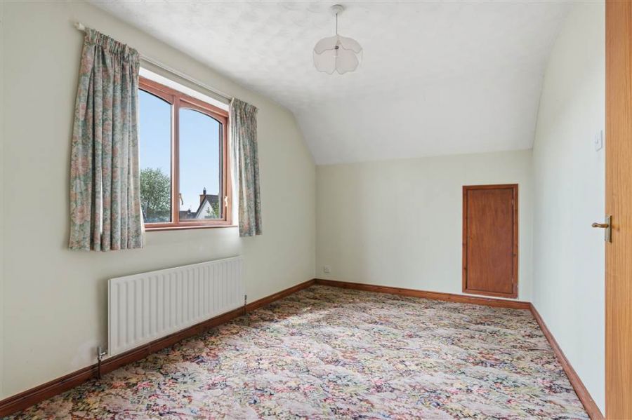 5 Trench Court