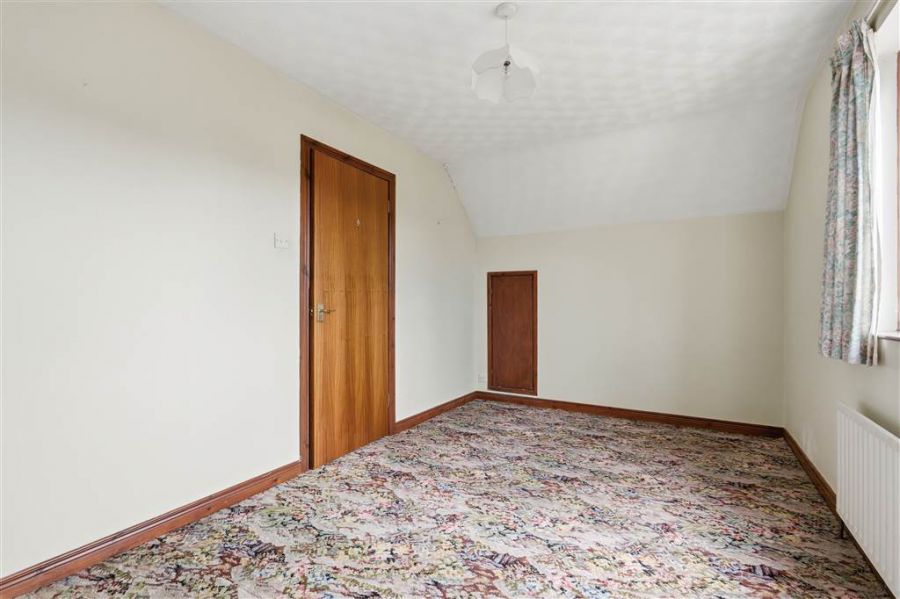 5 Trench Court