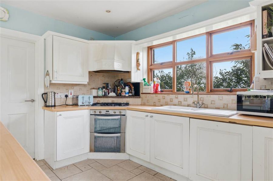 40 Heagles Road