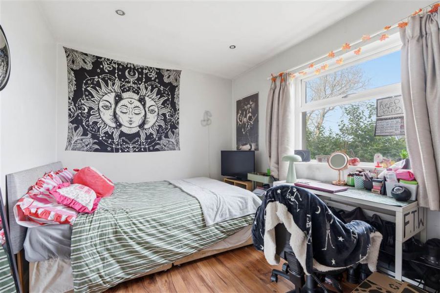 40 Heagles Road