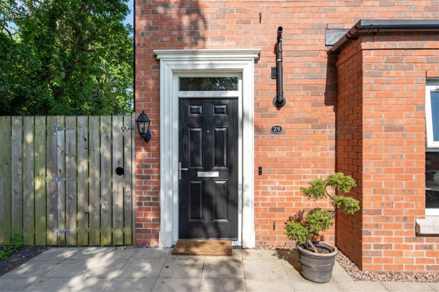29 Frys Meadow