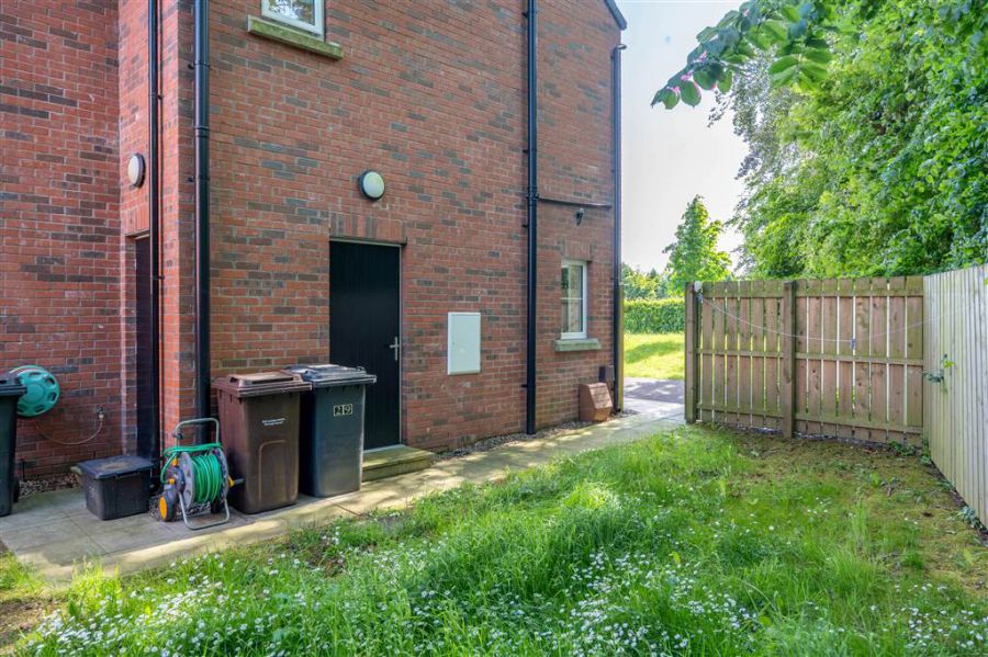 29 Frys Meadow
