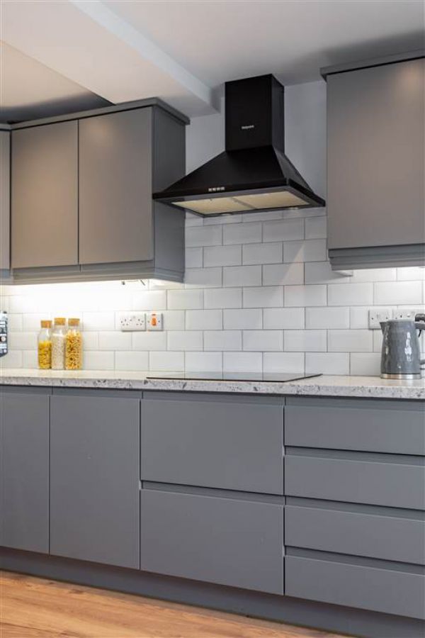 19 Old Court Manor 19 Old Court Manor