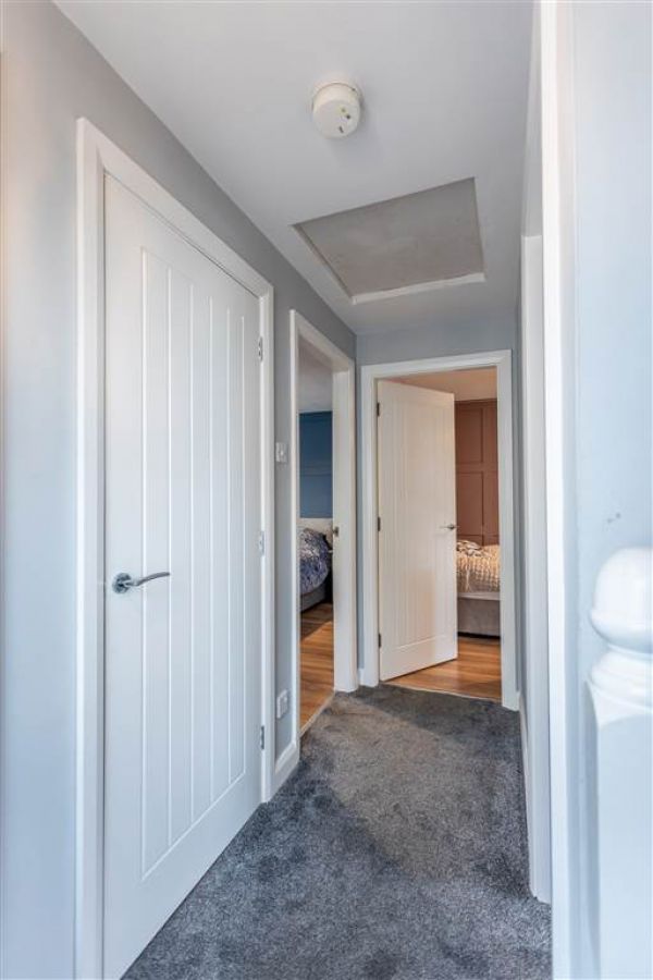 19 Old Court Manor 19 Old Court Manor