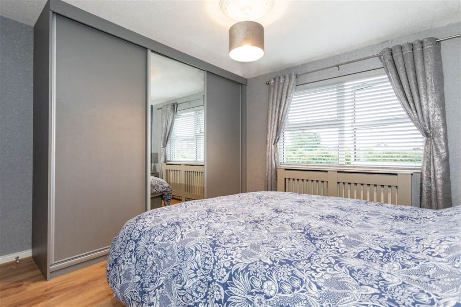 19 Old Court Manor 19 Old Court Manor