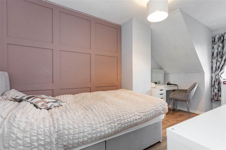 19 Old Court Manor 19 Old Court Manor