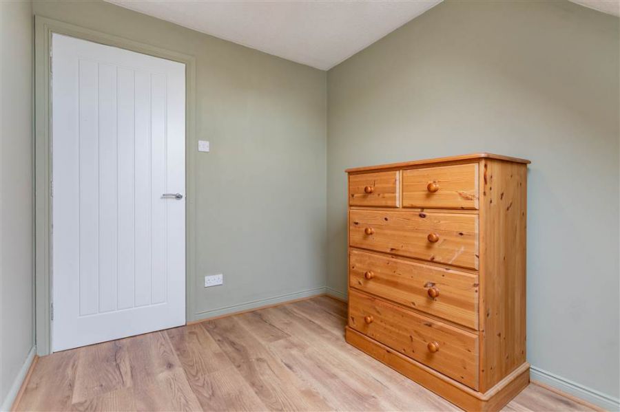 19 Old Court Manor 19 Old Court Manor