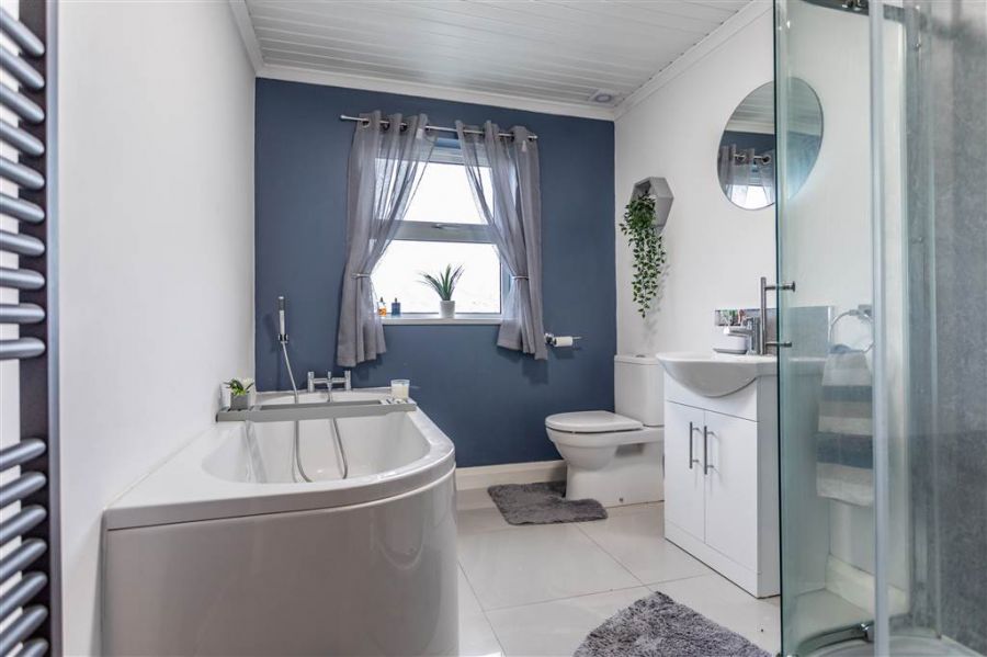 19 Old Court Manor 19 Old Court Manor