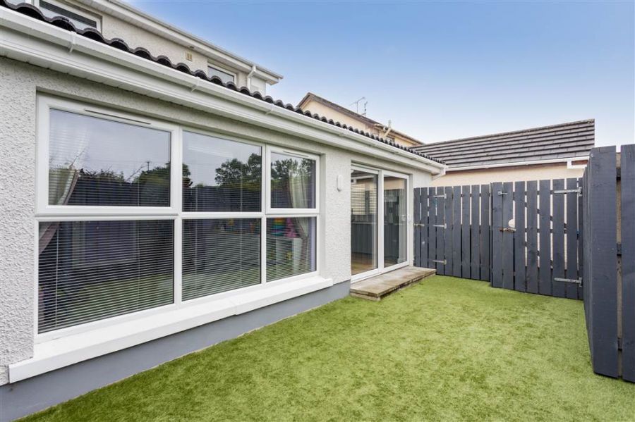 19 Old Court Manor 19 Old Court Manor