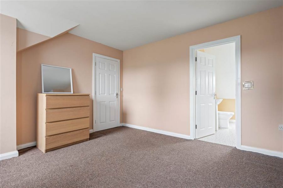 50 Ballyconnelly Road