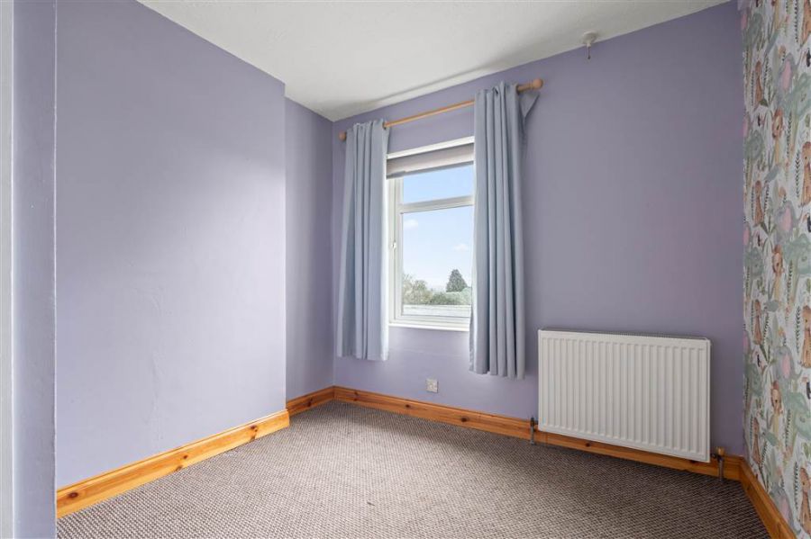 50 Ballyconnelly Road