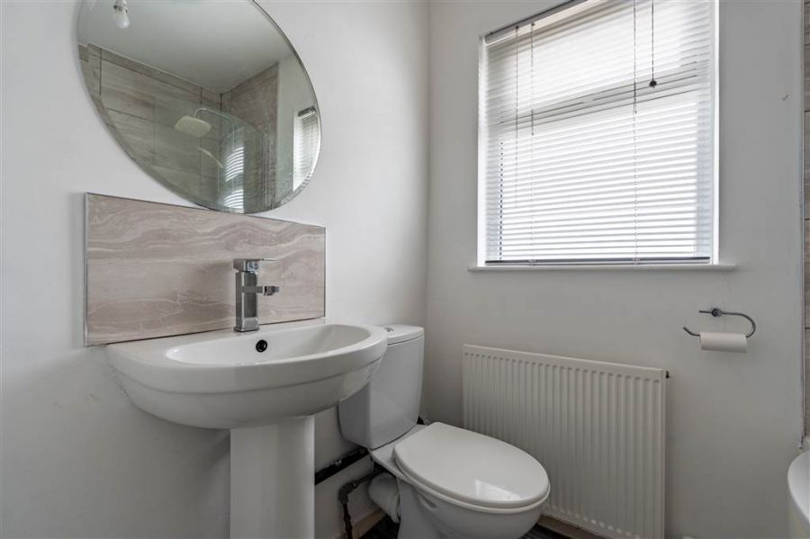 50 Ballyconnelly Road