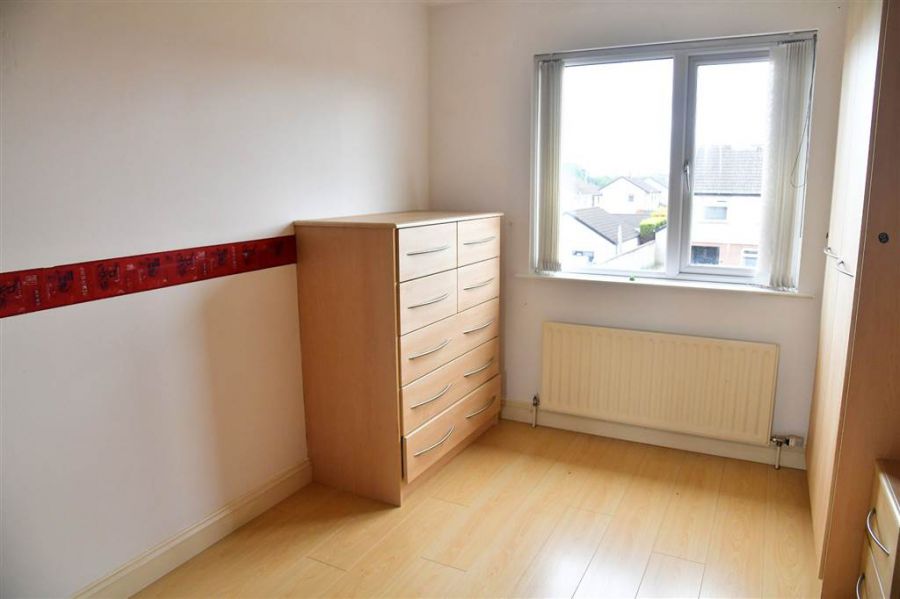 63 Fenaghy Park