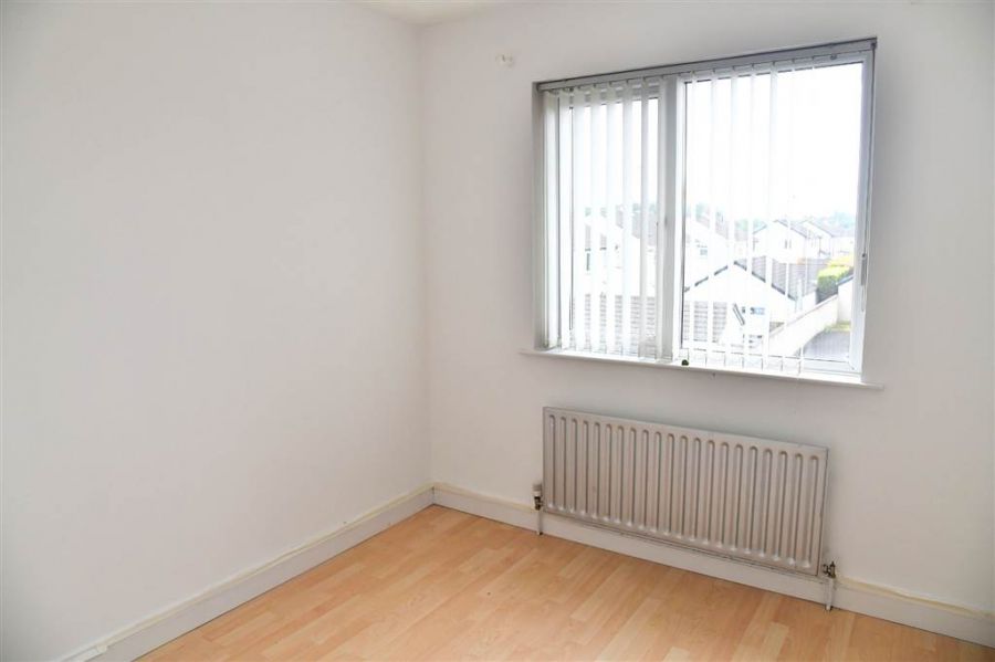 63 Fenaghy Park