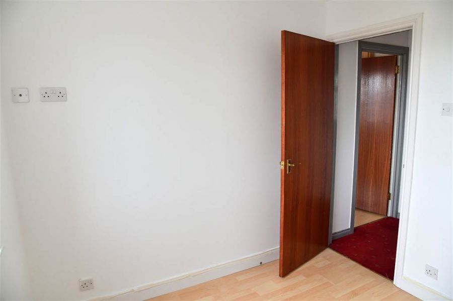 63 Fenaghy Park