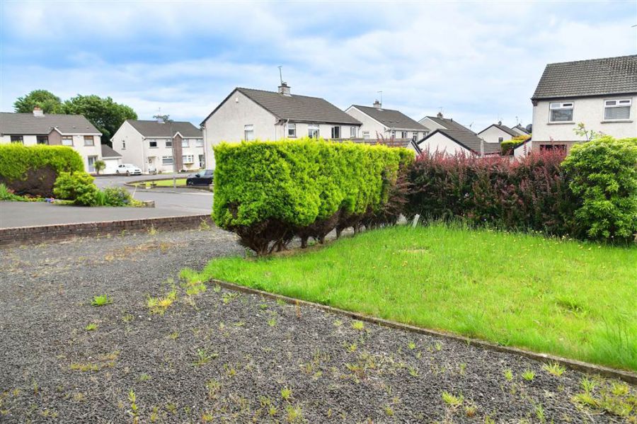 63 Fenaghy Park