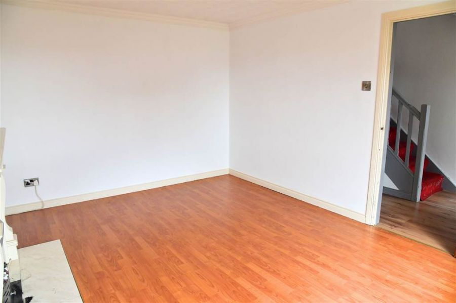 63 Fenaghy Park