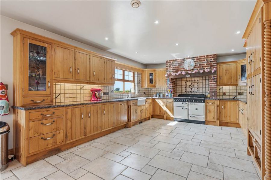 Sunshine House, 55 Maboy Road