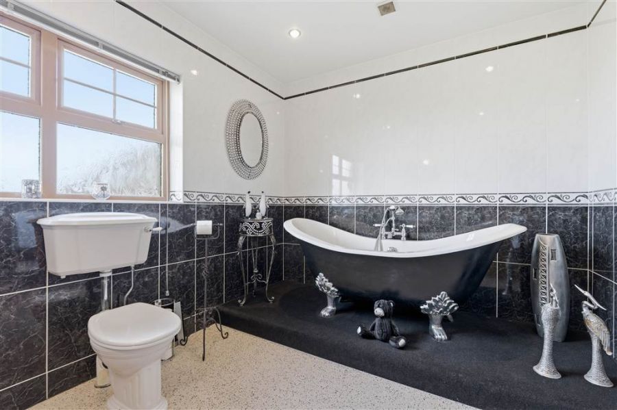Sunshine House, 55 Maboy Road