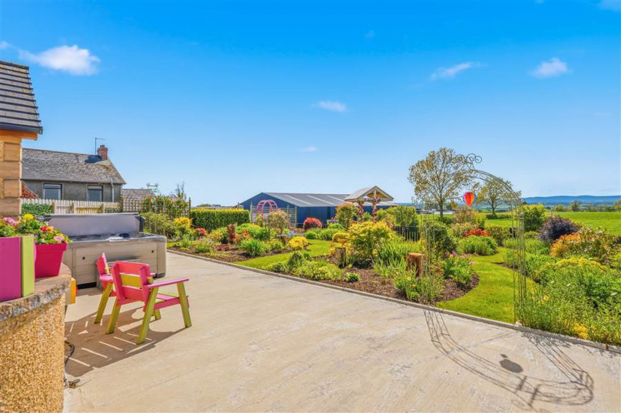 Sunshine House, 55 Maboy Road