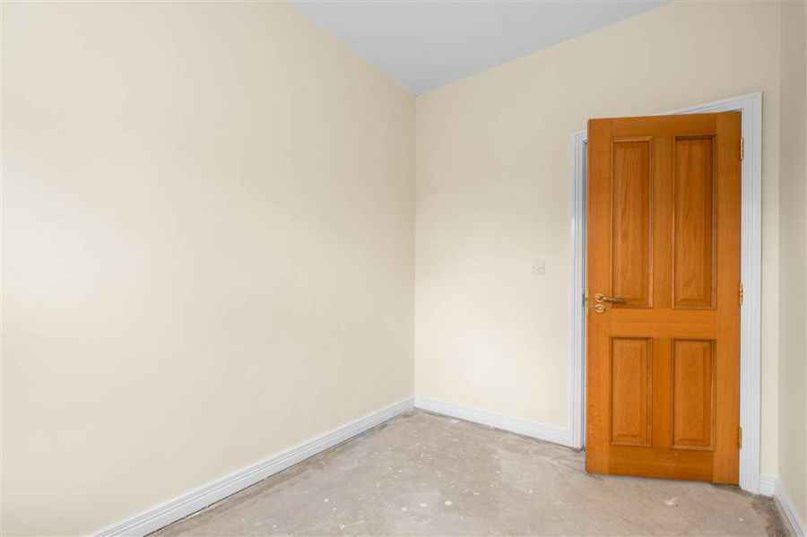 19 Ross Park