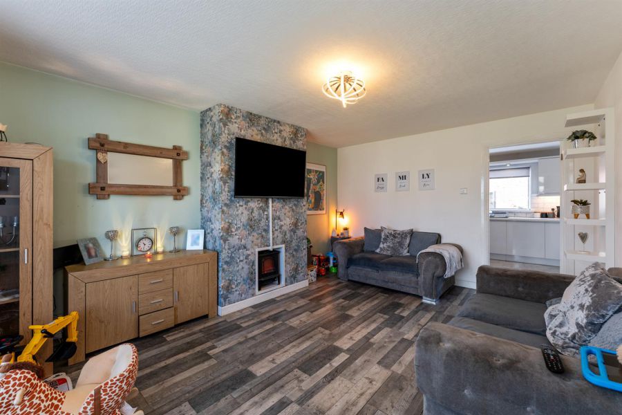 7 Movilla Mews
