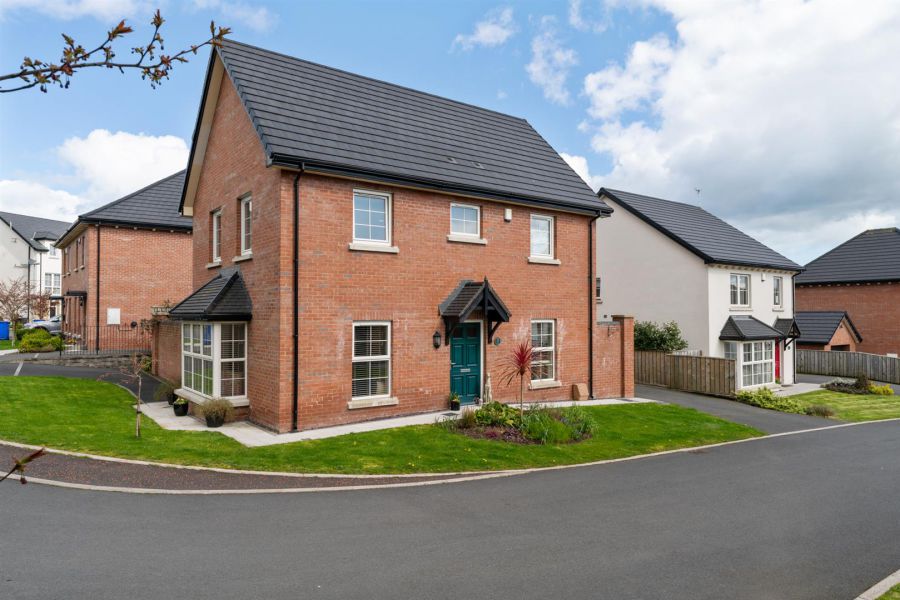 11 Blackwood Crescent