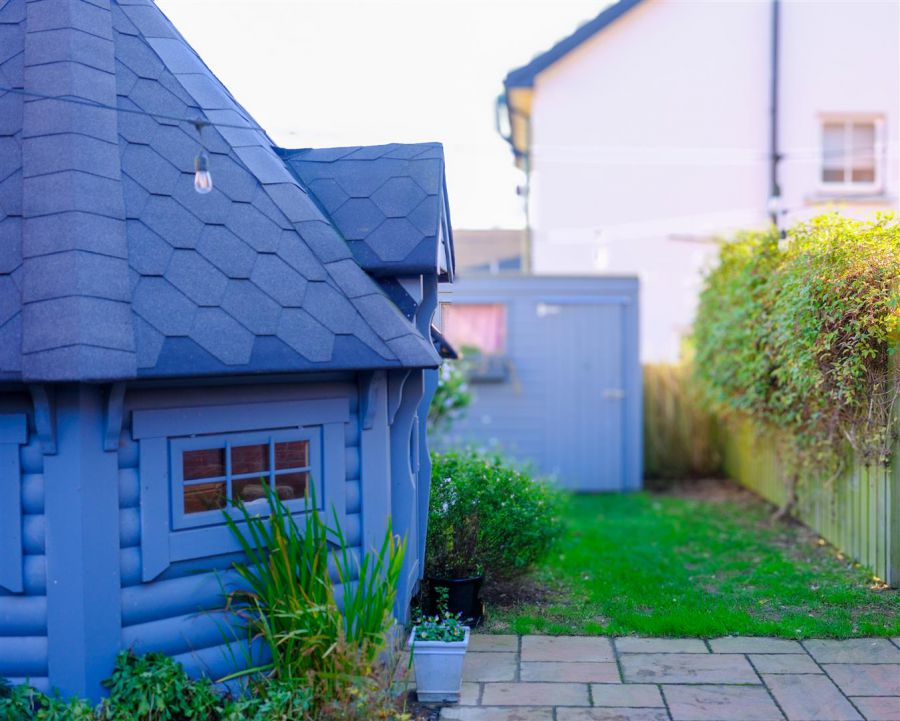 11 Blackwood Crescent