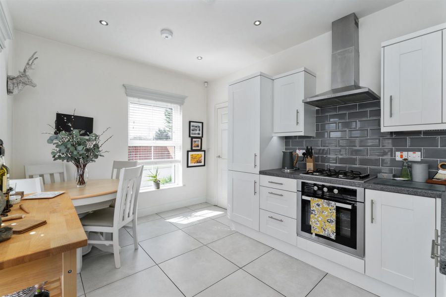 11 Blackwood Crescent