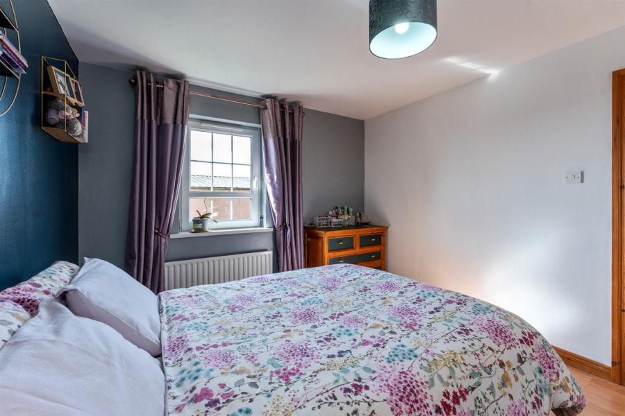 21 Ravenhill Lane