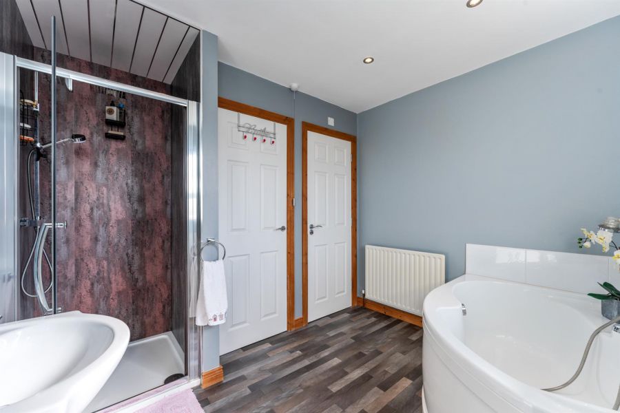 21 Ravenhill Lane