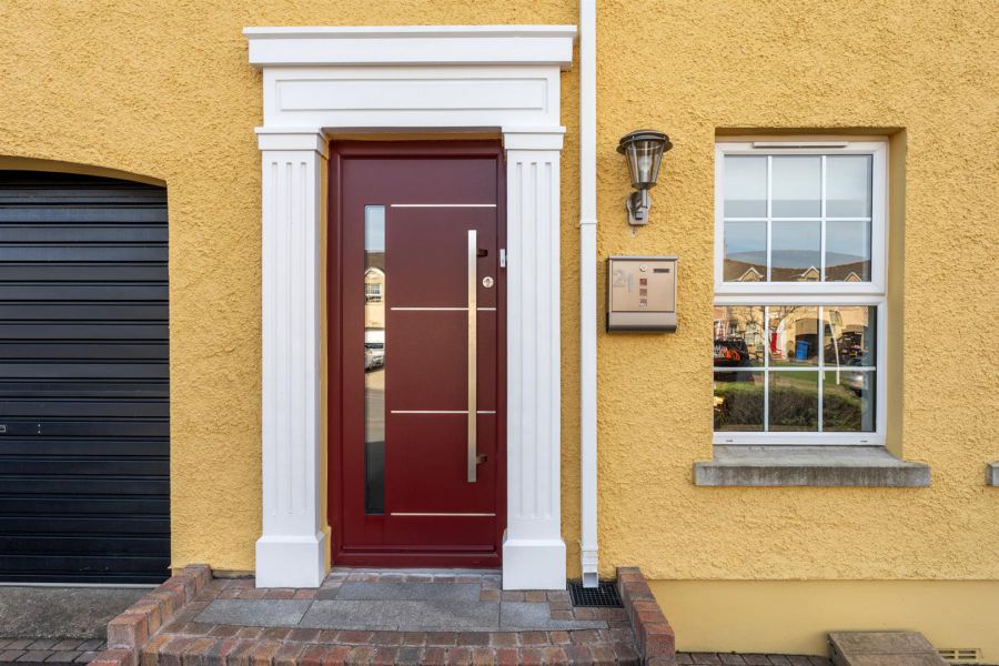 21 Ravenhill Lane