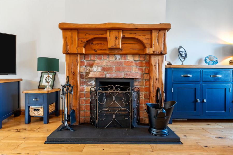 21 Ravenhill Lane