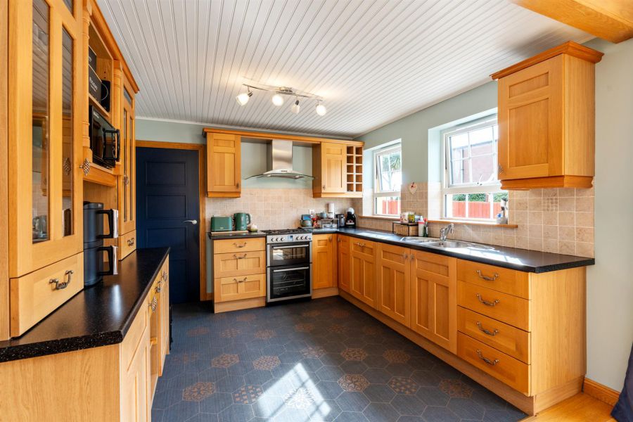 21 Ravenhill Lane