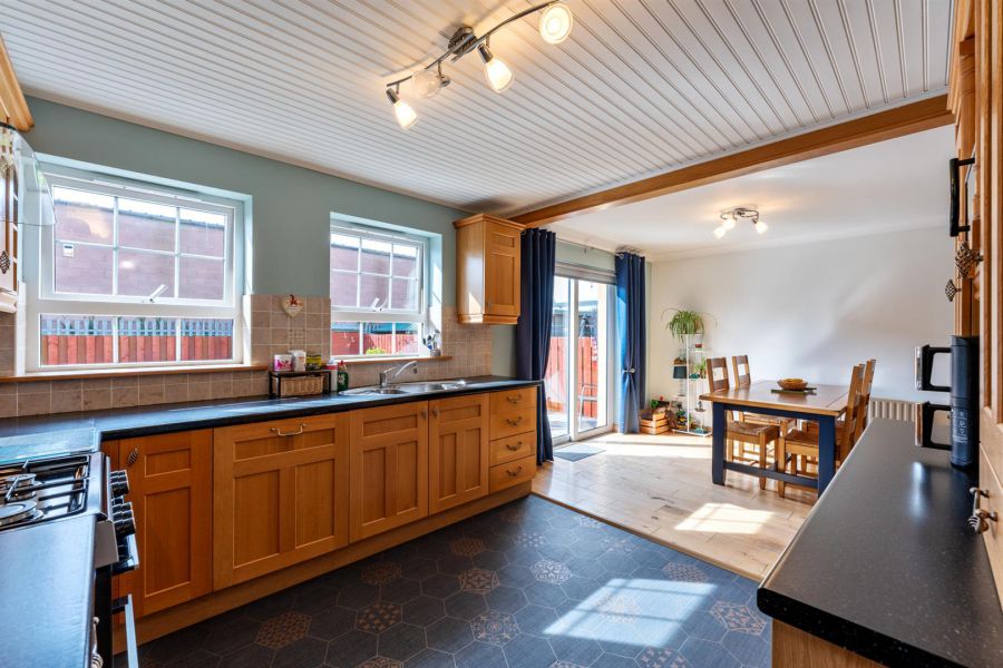 21 Ravenhill Lane