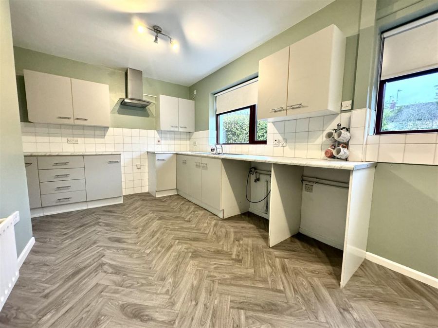 67 Ardmillan Crescent