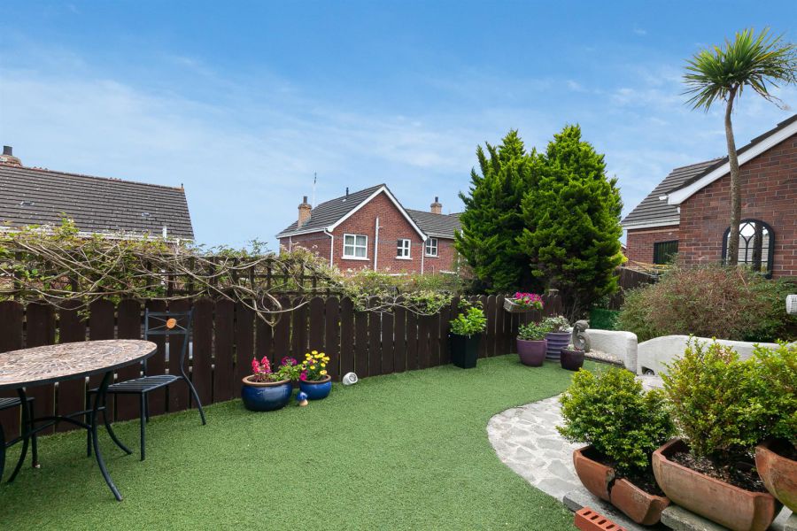26 Hawthorn Hill